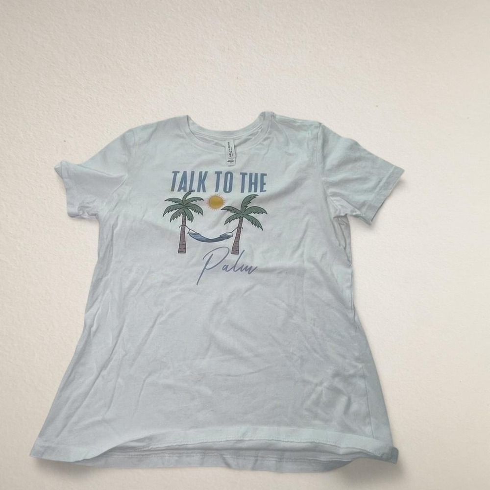 Coastal Beachy "TALK TO THE PALM" Graphic Tee  Size Medium